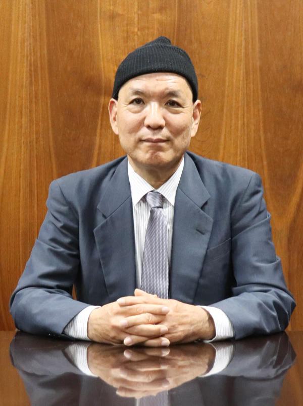 久留米大学附設高等学校 久留米大学附設中学校 学校長
              石橋 晃